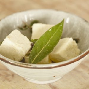 1711 Herb marinated macadamia feta cheese (15)