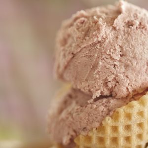 1711 Strawberry macadamia milk vegan 'ice cream' (44) copy
