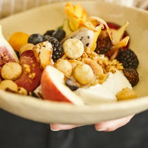 1811 Breakfast bowl with macadamia maple cardamom, flaked coconut and fig crunch (1)