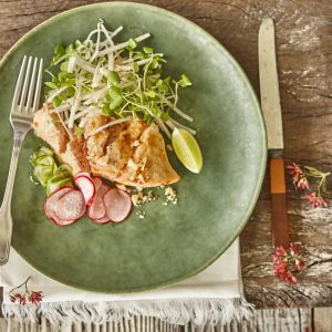 1811 Macadamia and miso glazed salmon with pickles, salad and vegan mayonnaise (3)