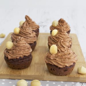 macadamia-beetroot-cacao-cupcakes2
