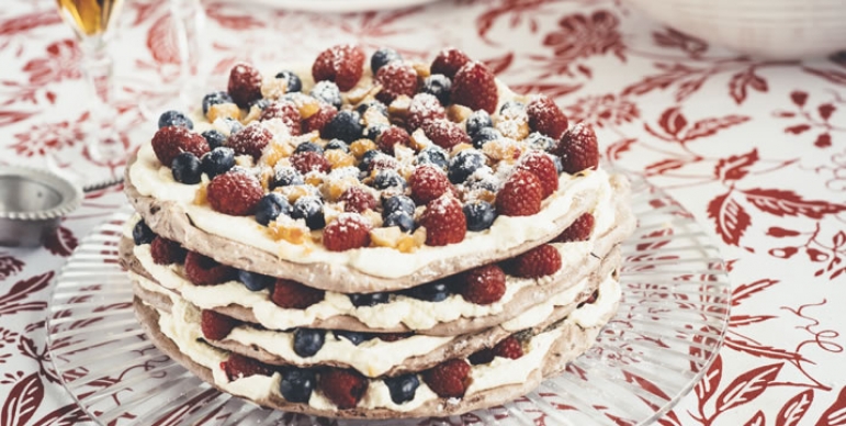 Chocolate macadamia Pavlova stack - Australian Macadamias
