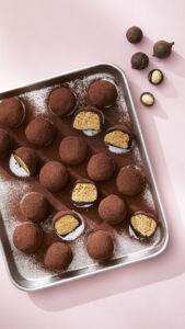 Macadamia Dujjonku Dubai Chewy Cookie