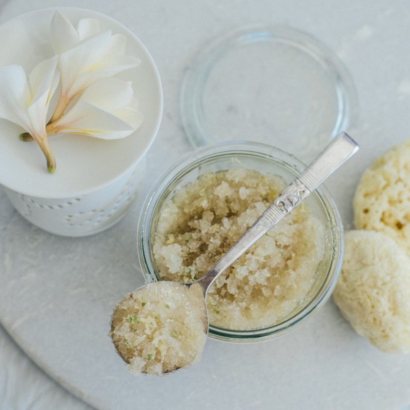1310-invigorating-macadamia-citrus-body-scrub-mothers-day-release-05.05.14-2-