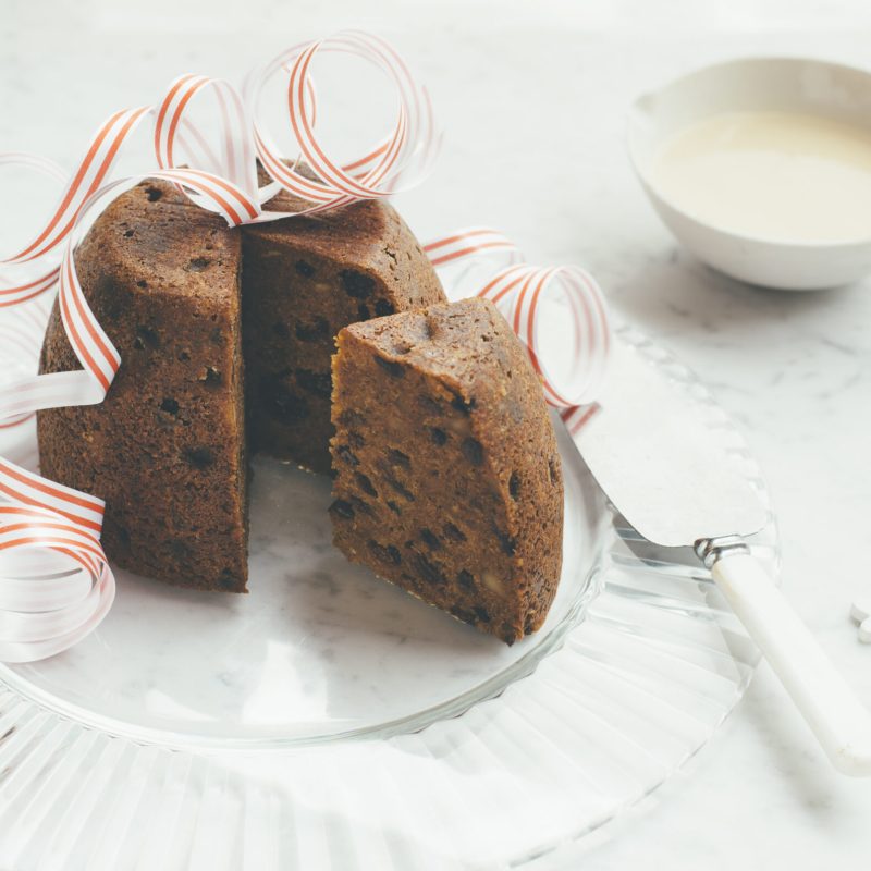 1409 Macadamia christmas pudding with Marsala custard (3)