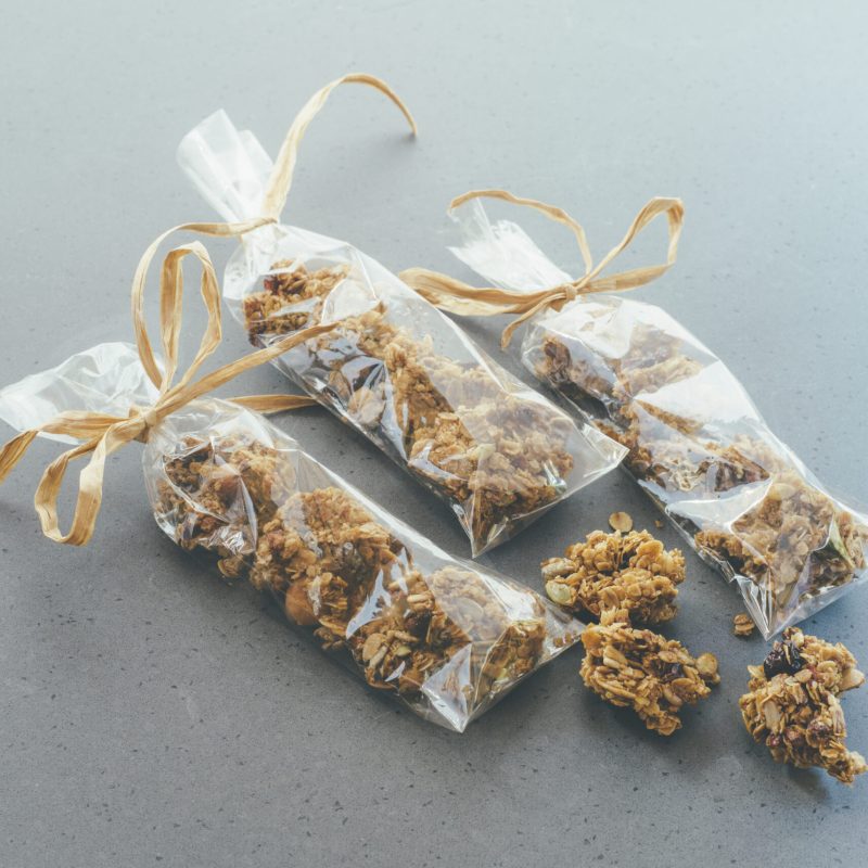 1409 Macadamia clusters (release 01.04.15 School holiday treat)