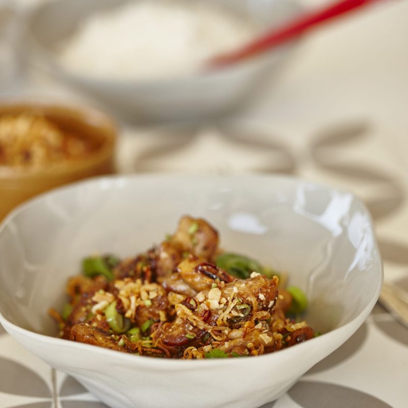 1509 Szechuan chicken with macadamia topping (2)