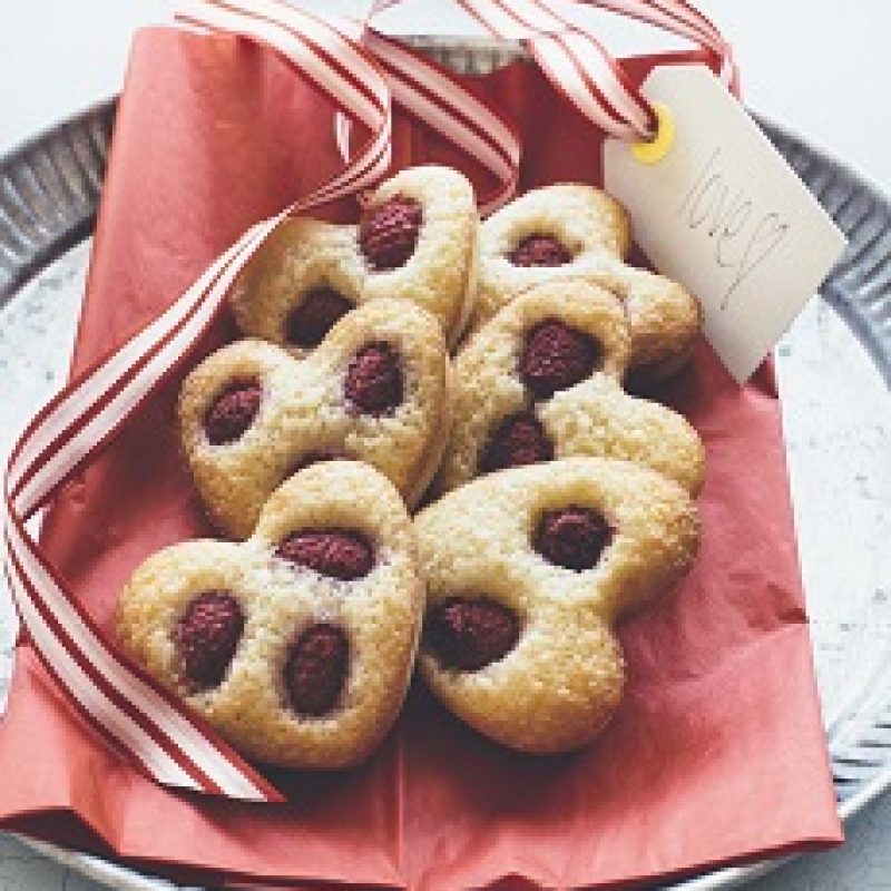 1509_Macadamia_raspberry_heart_friands_2