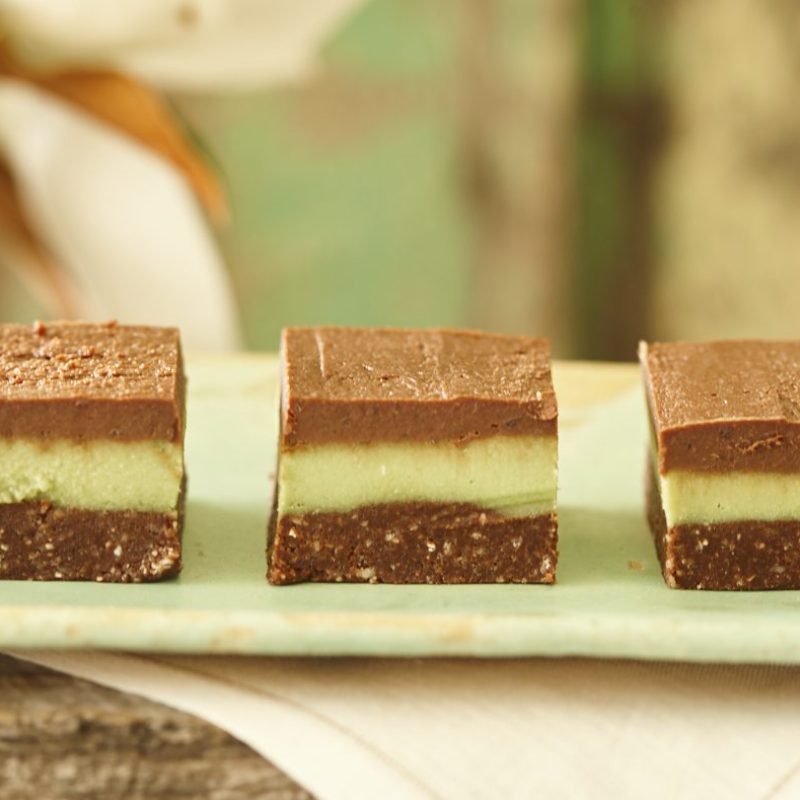 1703-raw-macadamia-mint-slice-4-