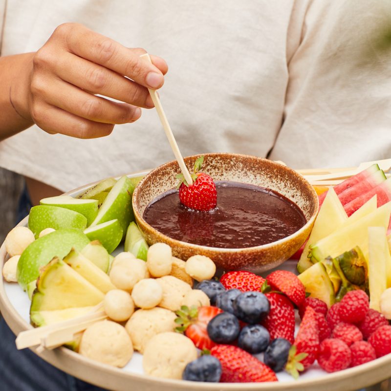 2011 Macadamia and chocolate fondue (3)