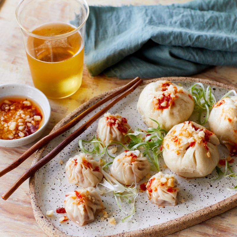 2011 Macadamia and pork wontons and steamed buns (7)