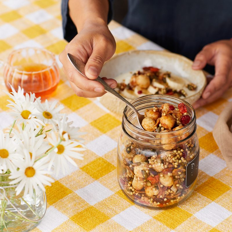 2011 Macadamia trail mix (14)