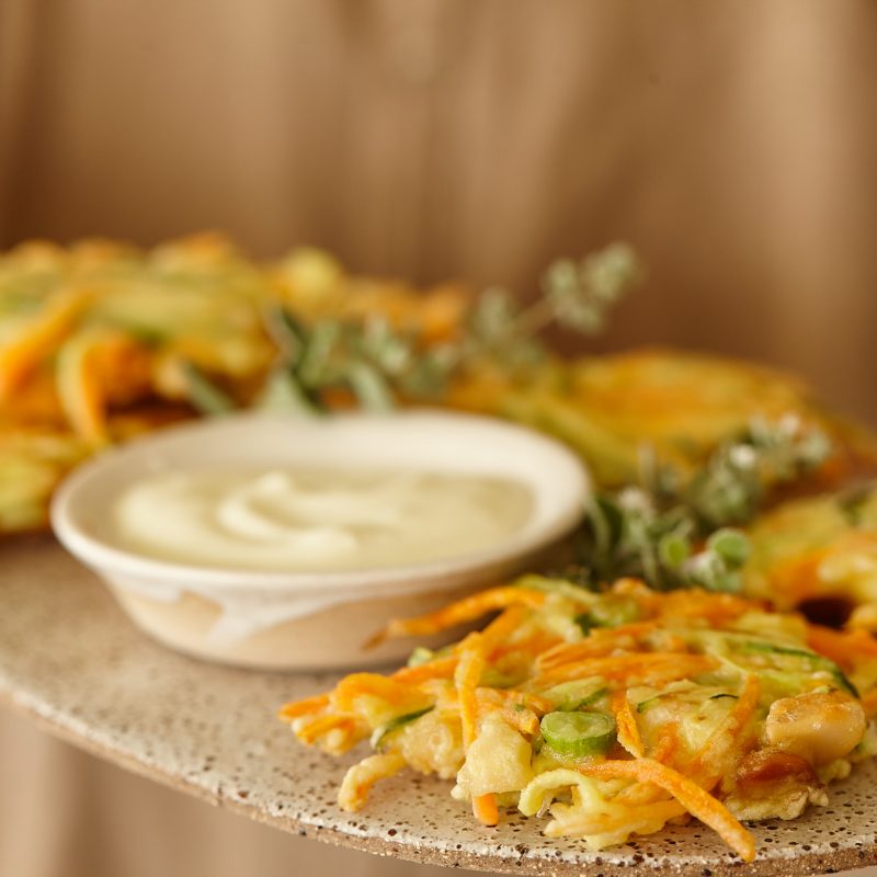 2011 Quick and crunchy macadamia and vegie fritters (1)