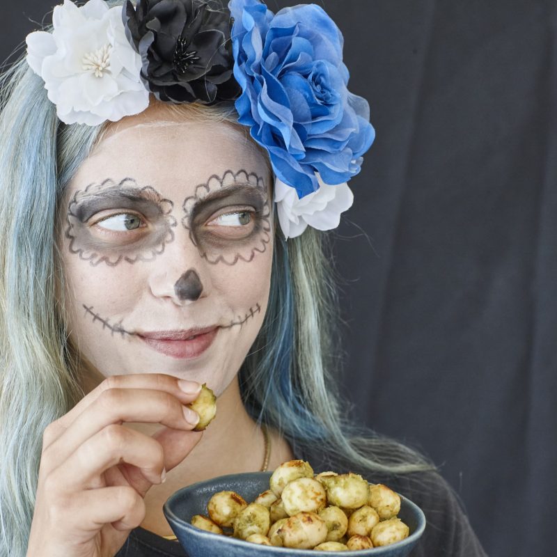 2110 Halloween habanero slimed macadamias (14)