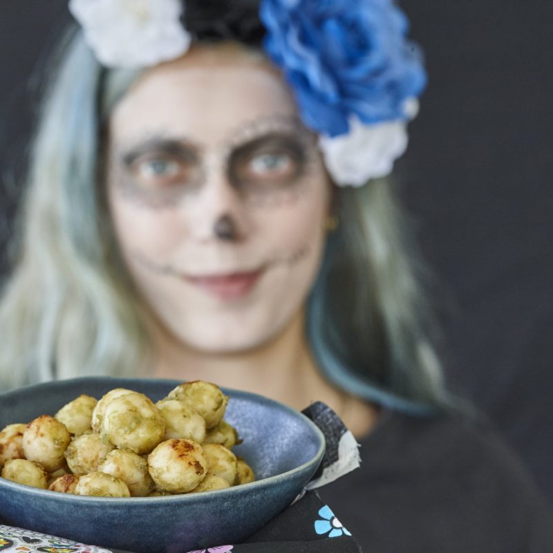 2110 Halloween habanero slimed macadamias (49)