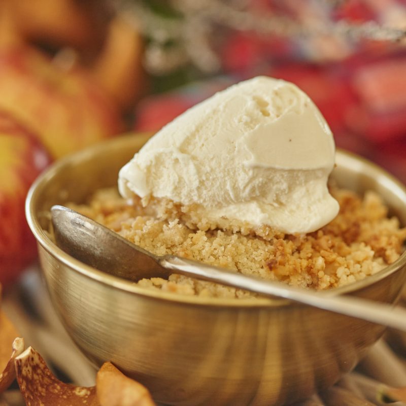 Macadamia and apple crumble