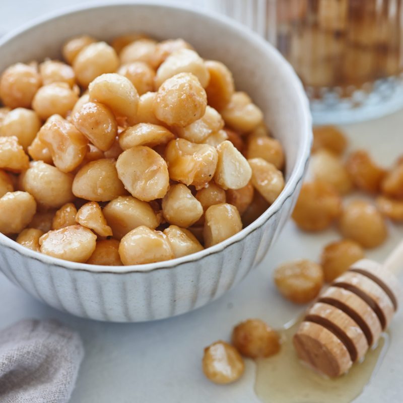 2411 Honey roasted macadamias (7)