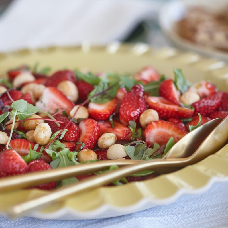 Strawberry salad with roasted macadamias