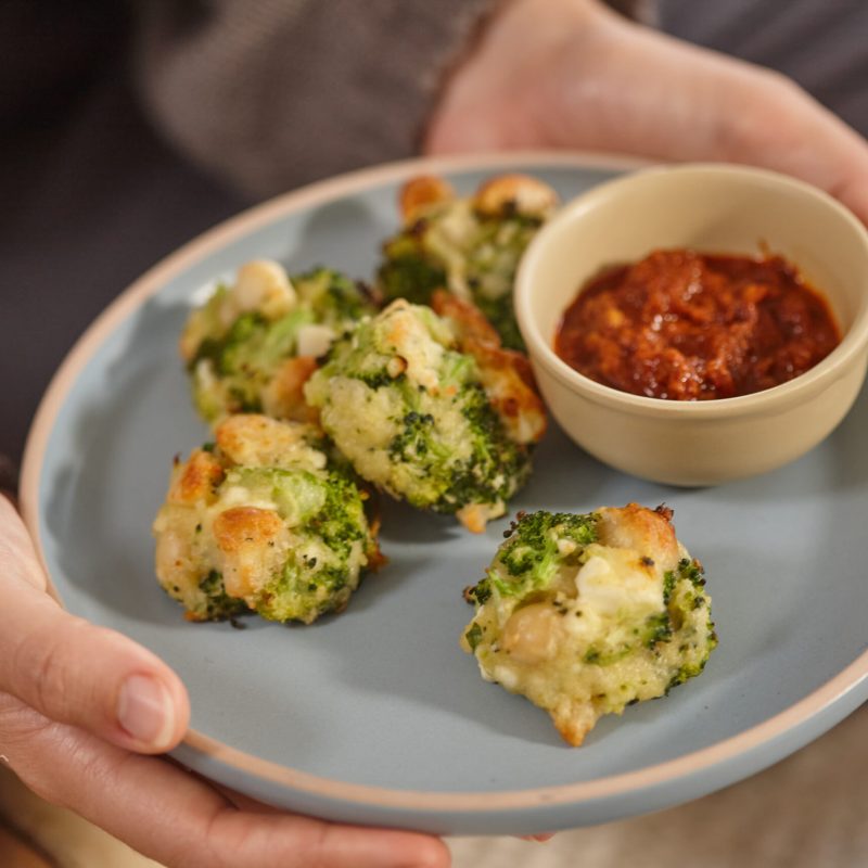 Macadamia and broccoli bites snack plate