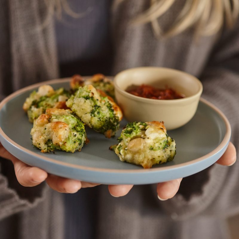 Macadamia and broccoli bites snack plate