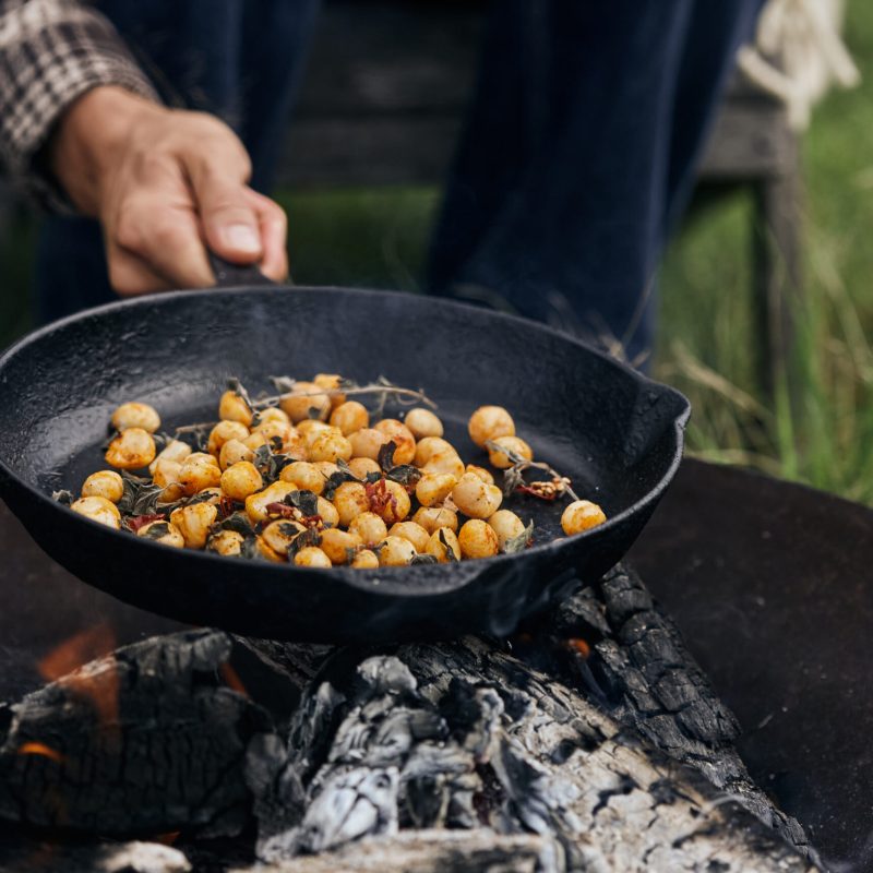2605 spicy macadamias on fire pit