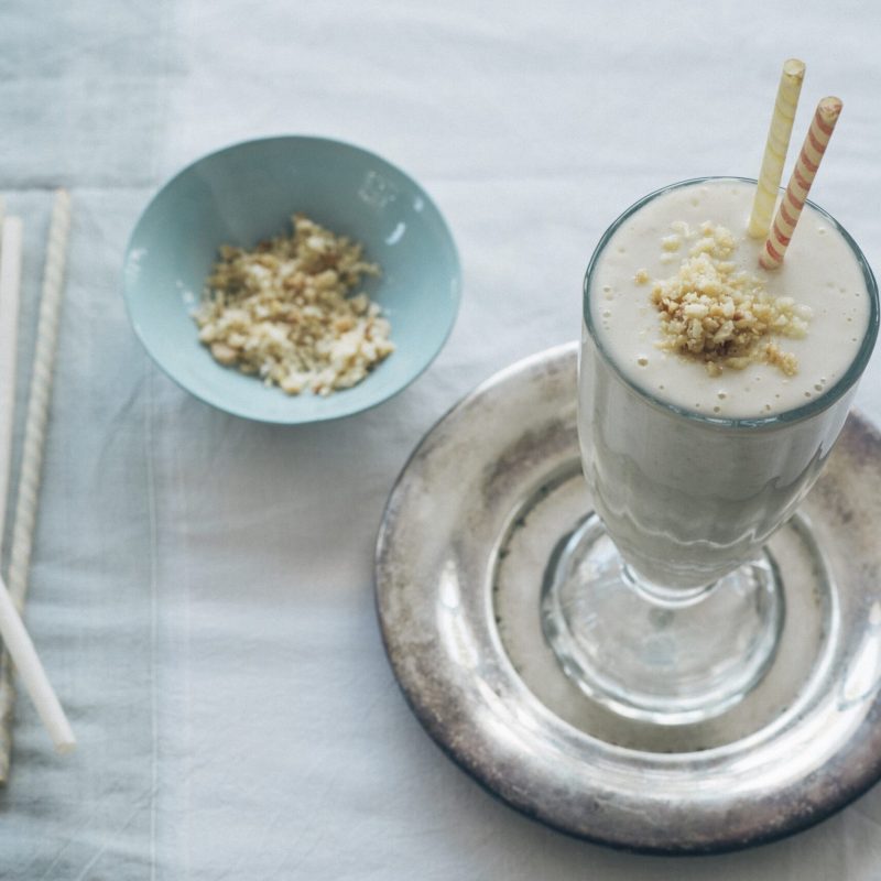 Macadamia banana smoothie recipe