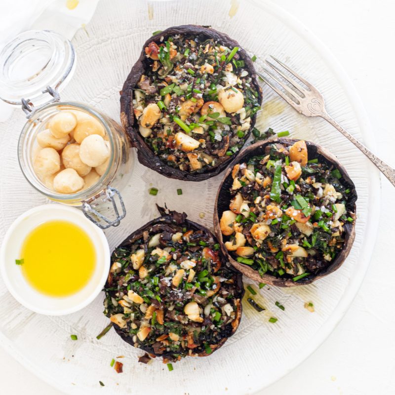 baked mushrooms with macadamia nuts